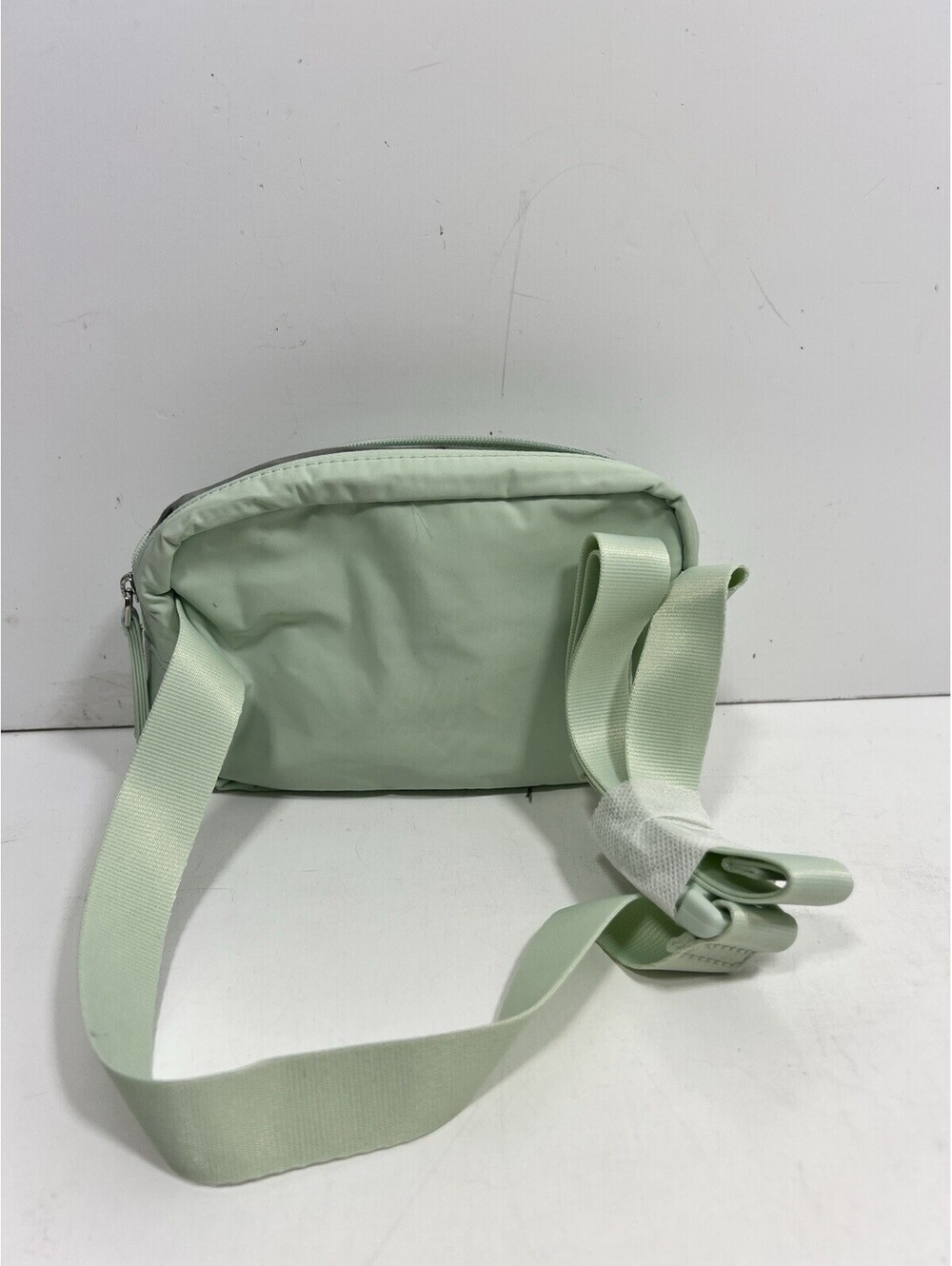 Athleta All About Crossbody Belt Bag Pastel green New travel casual Power Of She - Picture 2 of 5